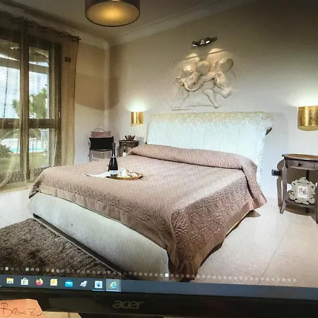 Jolie Marsala